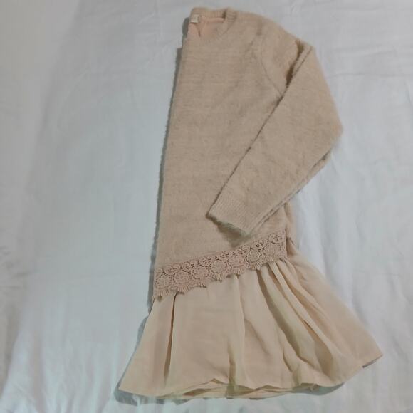 Altar’d State Med Blush Crochet Lace Hem w/ Blouse Underlay long-Sleeved Sweater - Picture 7 of 14